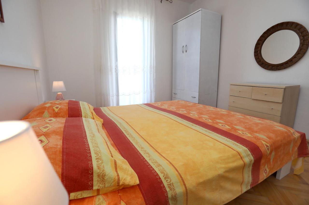 טרוגיר Apartman Karaga מראה חיצוני תמונה