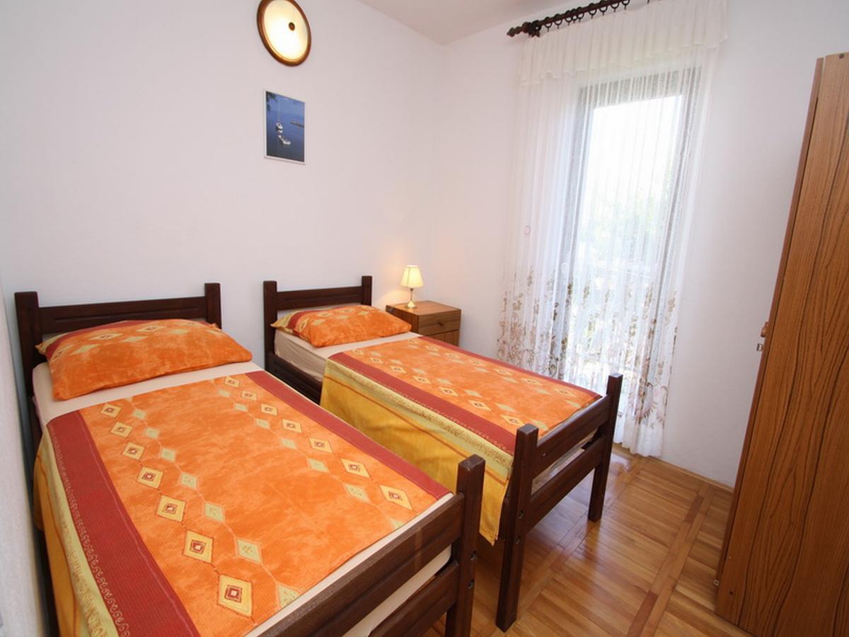 טרוגיר Apartman Karaga מראה חיצוני תמונה